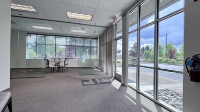 3455-3499 NE John Olsen Ave, Hillsboro, OR à vendre Photo de l’immeuble– Image 2 sur 5