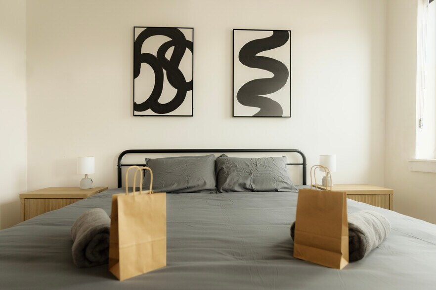 140 Washington Sq, Washington, IL à vendre - Photo de l’immeuble – Image 2 sur 43