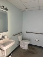 4934-4938 Poplar Ave, Memphis, TN à vendre Photo intérieure– Image 2 sur 9