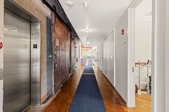 317 E Water St, Charlottesville, VA à louer Photo intérieure– Image 1 sur 7
