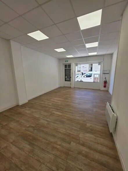 Local commercial dans Nice à vendre - Photo de l’immeuble – Image 1 sur 7