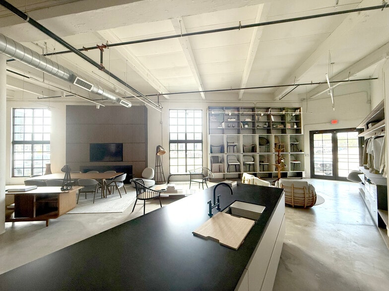 7244 NE 4th Ave, Miami, FL à louer - Photo intérieure – Image 2 sur 8