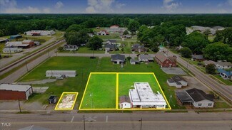 Plus de détails pour 103 Main St, Micro, NC - Spécialisé à vendre