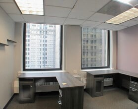 105 W Madison St, Chicago, IL à louer Photo intérieure– Image 1 sur 5