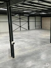 226 Rue Jacques Monod, Plaisir à louer Photo intérieure– Image 1 sur 3