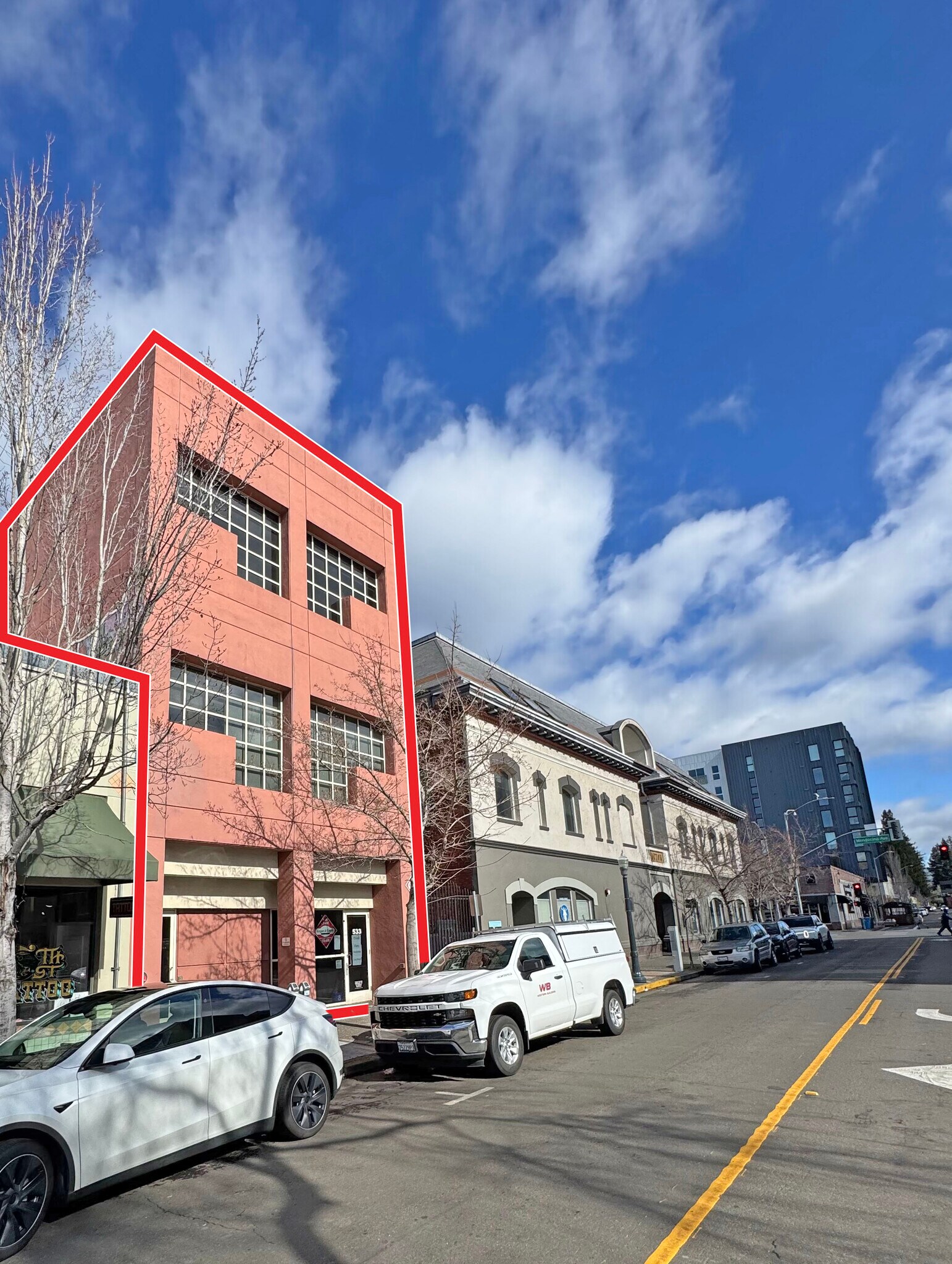 533 5th St, Santa Rosa, CA à louer Photo principale– Image 1 sur 9