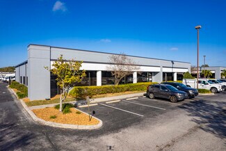 Plus de détails pour 5471 W Waters Ave, Tampa, FL - Local d'activités à louer