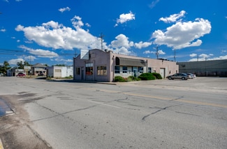 Plus de détails pour 410 N Adams St, Hutchinson, KS - Bureau à louer