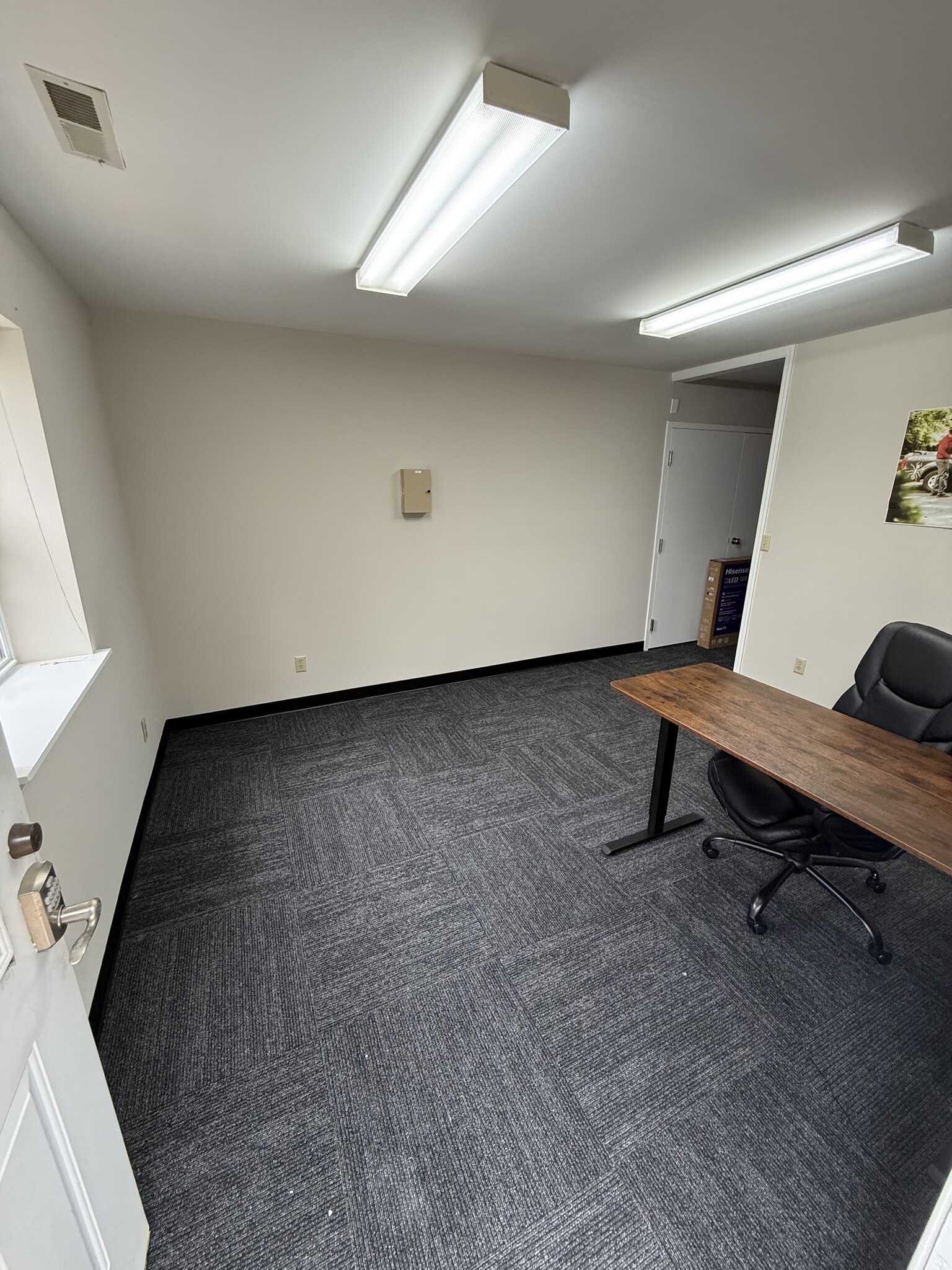 27 Industrial Dr, Ruckersville, VA à louer Photo de l’immeuble– Image 1 sur 3