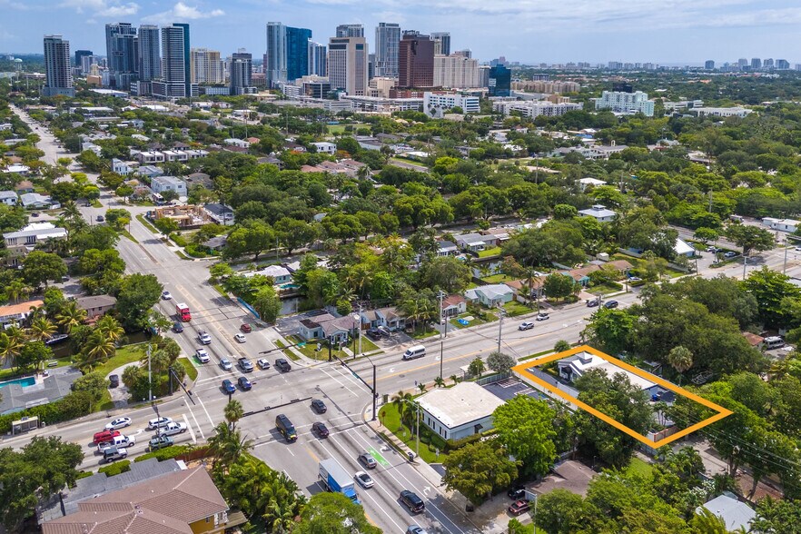 320 Davie Blvd, Fort Lauderdale, FL à vendre - Photo de l’immeuble – Image 2 sur 18