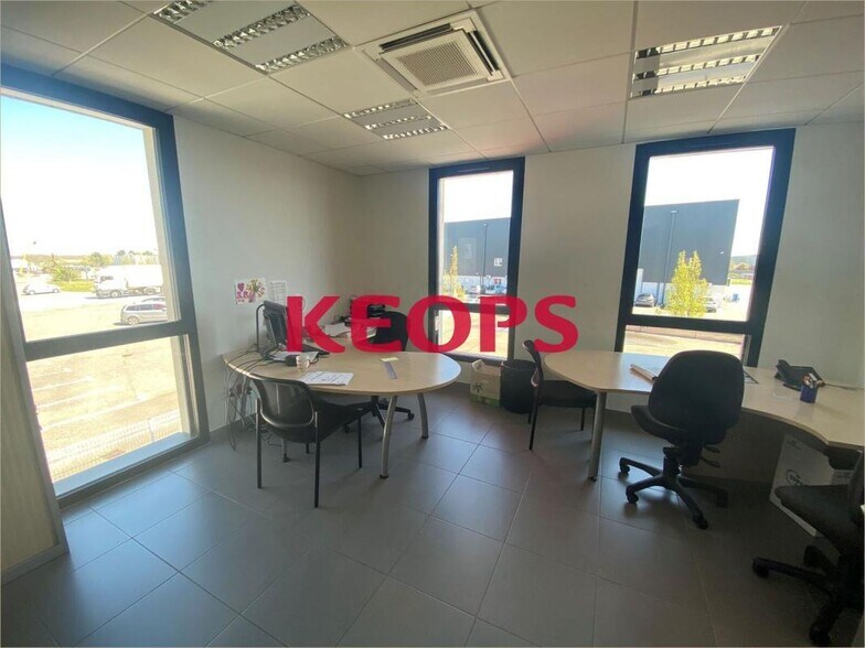 4 Rue Issac Newton, Plaisance-du-Touch à louer - Photo intérieure – Image 3 sur 8