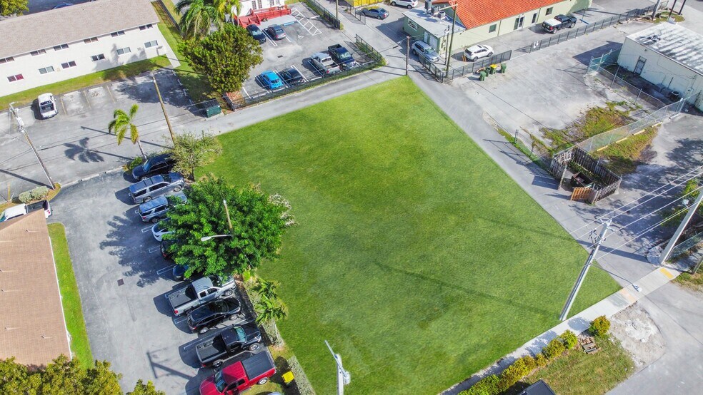 31 NW 4th St, Homestead, FL à vendre - Aérien – Image 2 sur 5