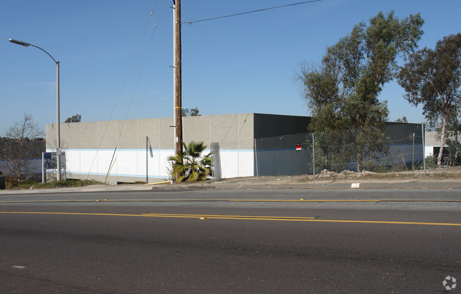 793 North Ave, Vista, CA à louer - Photo de l’immeuble – Image 3 sur 6