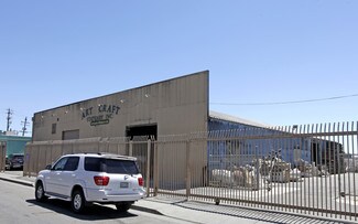 Plus de détails pour 10441 Edes Ave, Oakland, CA - Industriel/Logistique à louer