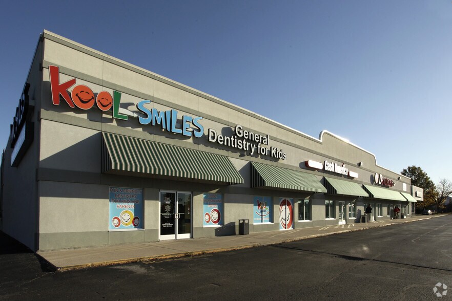 1211 W Broadway St, Louisville, KY à louer - Photo principale – Image 2 sur 13