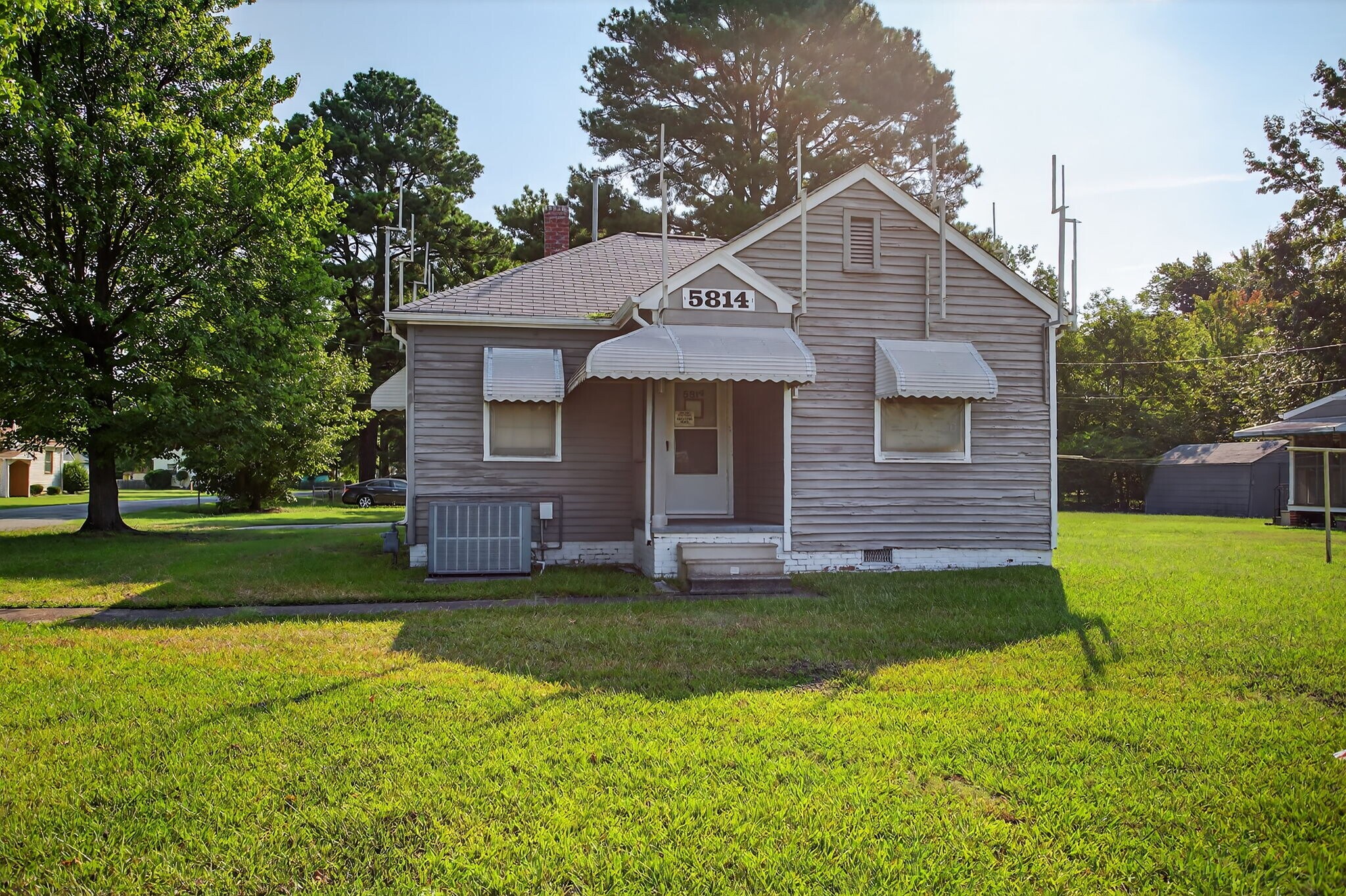 5812 Jefferson Ave, Newport News, VA à vendre Photo principale– Image 1 sur 29