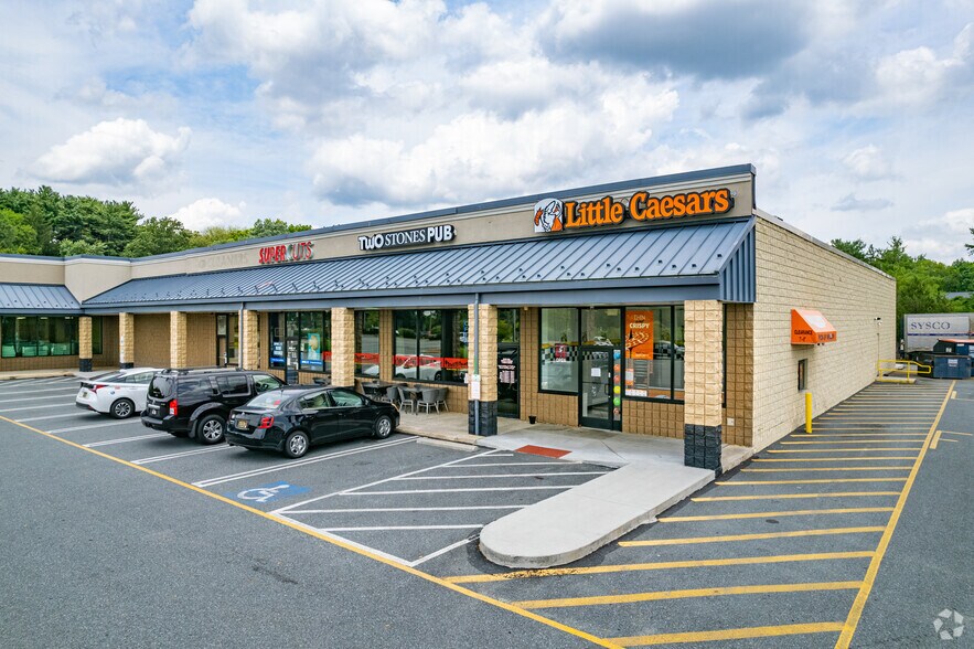2502 Foulk Rd, Wilmington, DE à louer - Photo de l’immeuble – Image 1 sur 6