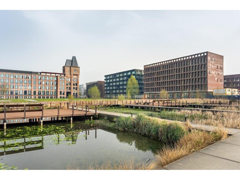 85 Allée Marie-Léonie Vanhoutte, Lille à louer - Photo de l’immeuble – Image 1 sur 14