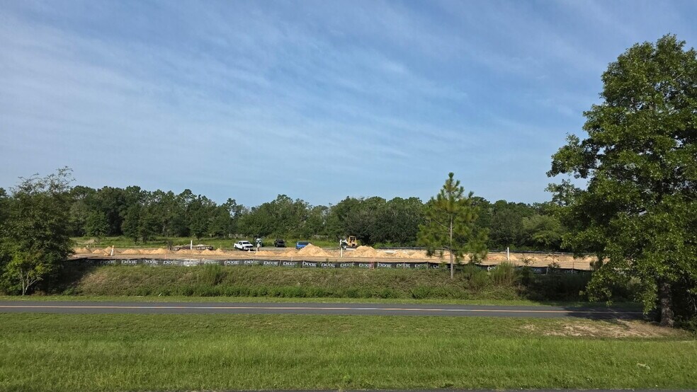 4145 Southview Dr, Tallahassee, FL à louer - Photo de la construction – Image 3 sur 6