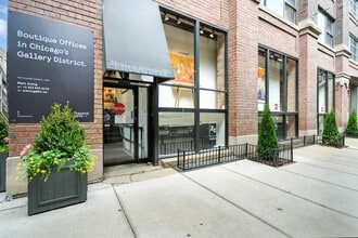 730 N Franklin St, Chicago, IL à louer Photo intérieure– Image 1 sur 8