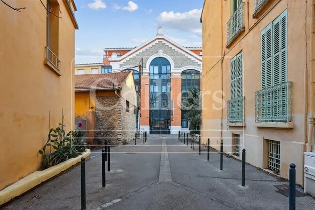 Plus de détails pour 3 Bis Rue André Lefèvre, Aix-en-Provence - Bureau à vendre