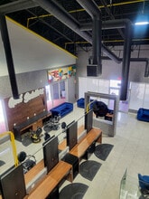 2600 NW 87th Ave, Doral, FL à louer Photo intérieure– Image 1 sur 6