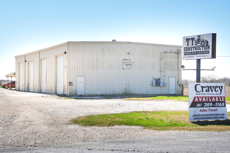 8835 FM 893, Taft, TX à vendre - Photo de l’immeuble – Image 2 sur 20
