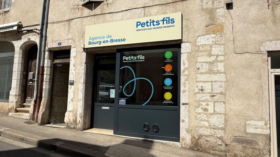 Local commercial dans Bourg-en-Bresse à louer - Photo de l’immeuble – Image 3 sur 6