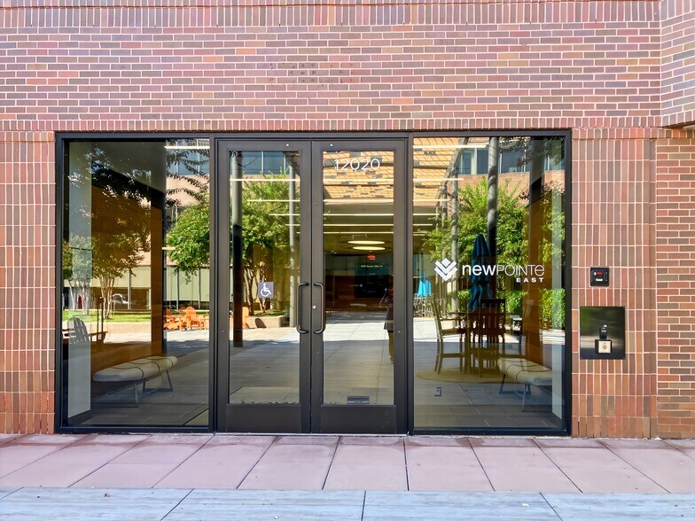 12020 Sunrise Valley Dr, Reston, VA à louer - Photo de l’immeuble – Image 3 sur 11