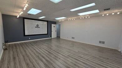 1120 S San Gabriel Blvd, San Gabriel, CA à louer Photo intérieure– Image 1 sur 6