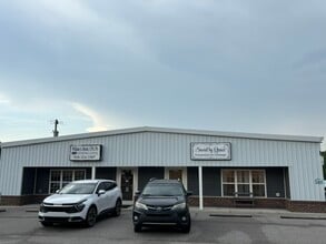 205 S Academy St, Richlands, NC à louer Photo intérieure– Image 2 sur 8