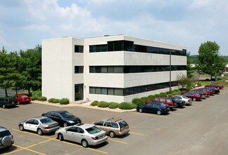 Plus de détails pour 1 Northwestern Dr, Bloomfield, CT - Bureau à vendre
