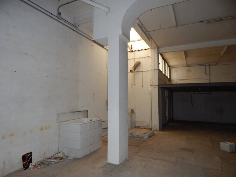 Local commercial dans Ontinyent, Valencia à louer - Photo de l’immeuble – Image 3 sur 9