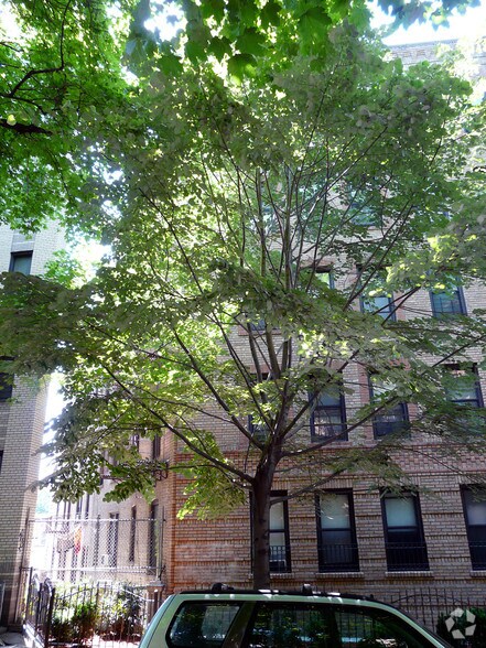4652 Manhattan College Pky, Bronx, NY à vendre - Photo de l’immeuble – Image 3 sur 4