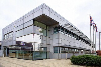 Plus de détails pour 185 Cherry Tree Ln, Rainham - Bureau à louer