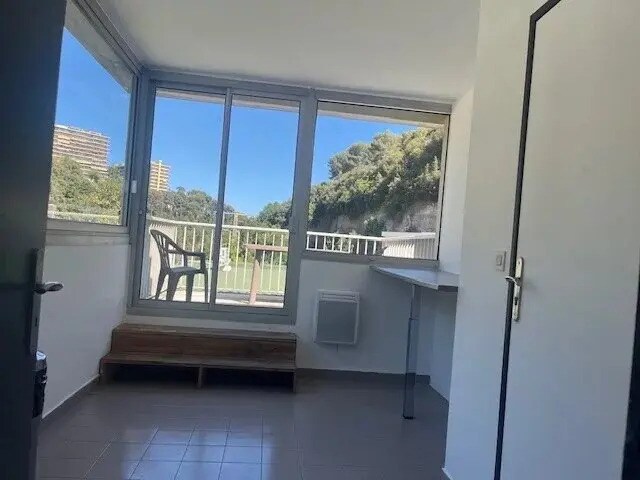 Bureau dans Nice à louer - Photo de l’immeuble – Image 3 sur 3