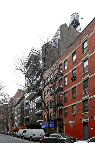 Plus de détails pour 400 E 64th St, New York, NY - Local commercial à louer