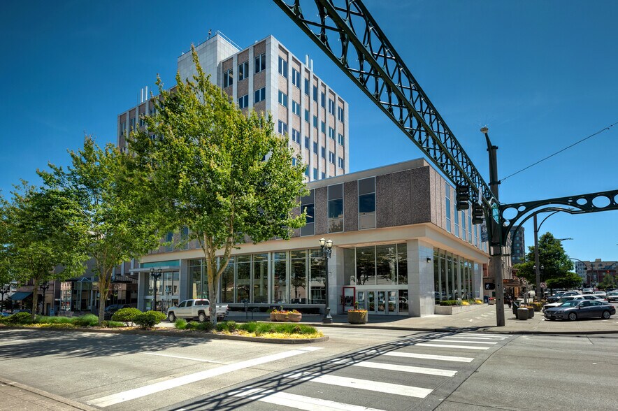 1602-1604 Hewitt Ave, Everett, WA à louer - Photo de l’immeuble – Image 3 sur 16