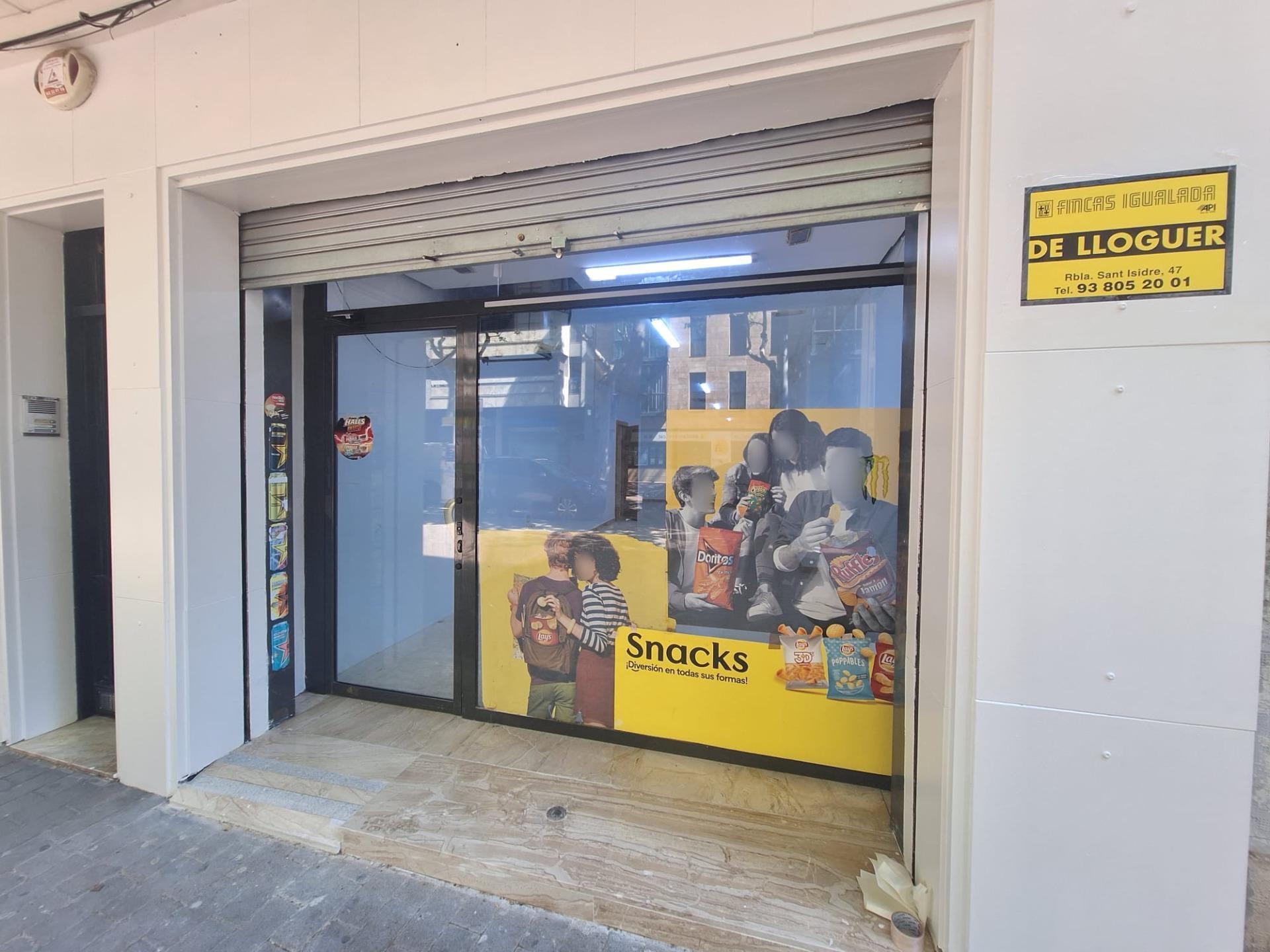 Local commercial dans Igualada, Barcelona à louer Photo de l’immeuble– Image 1 sur 4