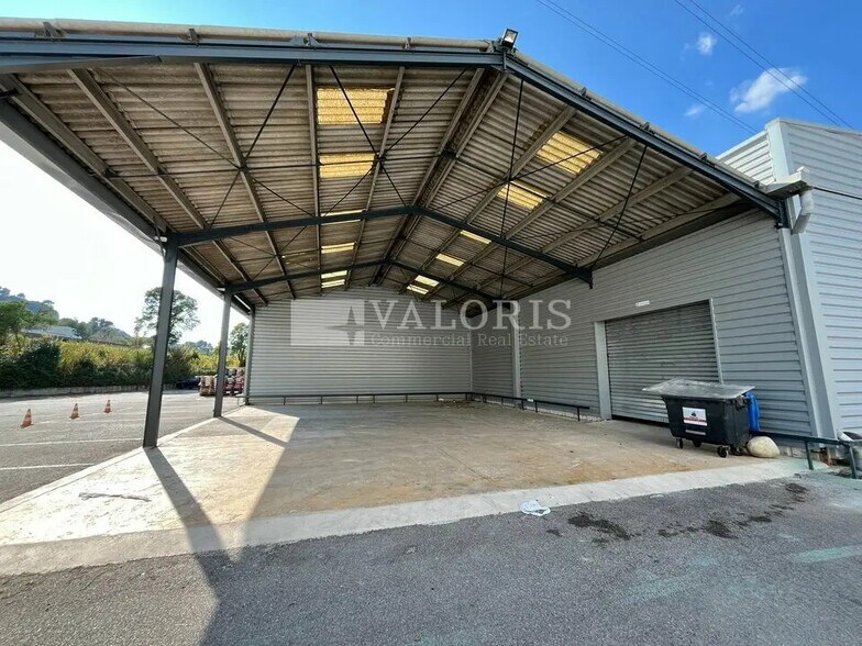 Local d’activités dans Bouc-Bel-Air à louer - Photo de l’immeuble – Image 3 sur 12