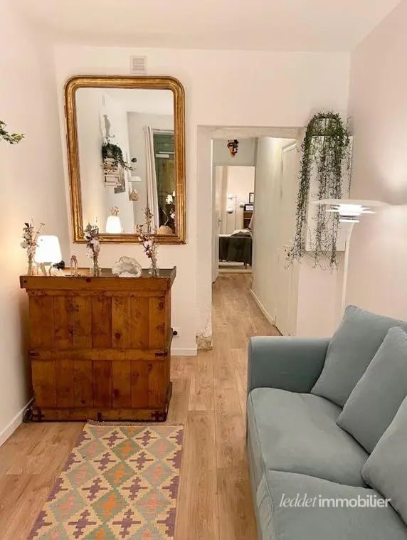 Plus de détails pour Local d'activités à louer