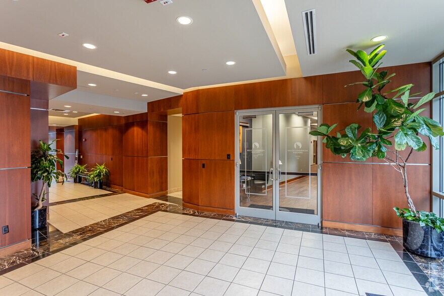 4100 Corporate Center Dr, Springdale, AR à louer - Hall d’entrée – Image 3 sur 24