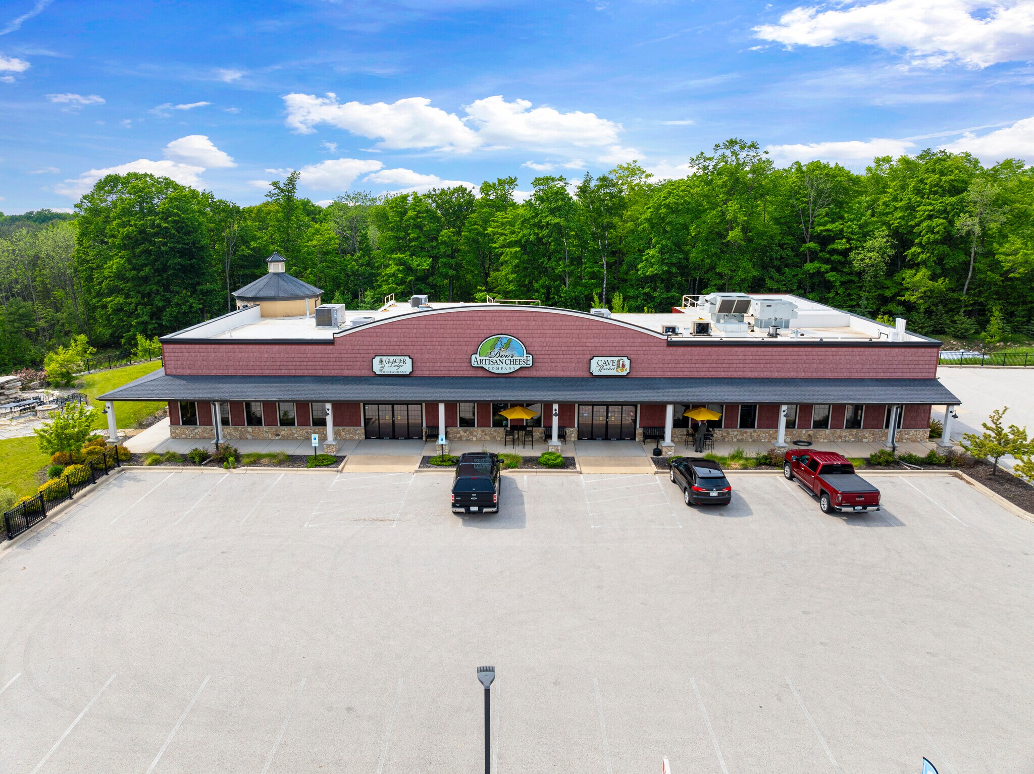 8103 WI-42 Hwy, Egg Harbor, WI à vendre Photo de l’immeuble– Image 1 sur 49