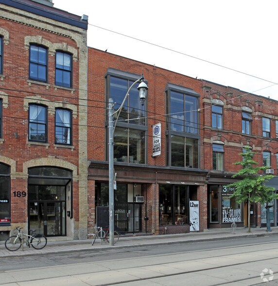 10 Britain St, Toronto, ON à louer - Photo principale – Image 1 sur 2