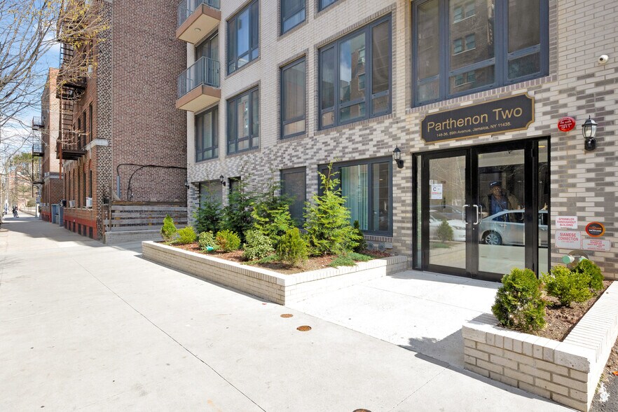 148-36 89th Ave, Jamaica, NY à vendre - Photo de l’immeuble – Image 3 sur 54