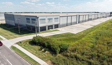 9500 W Reno Ave, Oklahoma City, OK à louer Photo intérieure– Image 2 sur 3