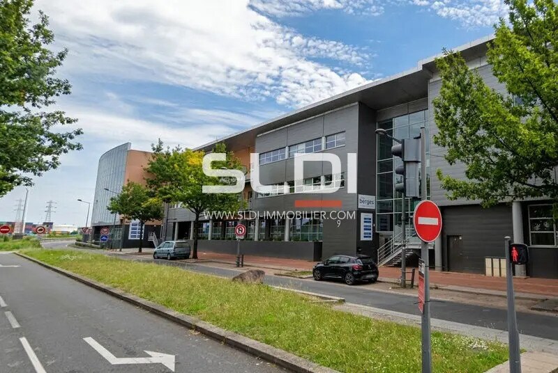 9 Avenue Des Saules, OULLINS-PIERRE-BÉNITE à vendre Photo de l’immeuble– Image 1 sur 8