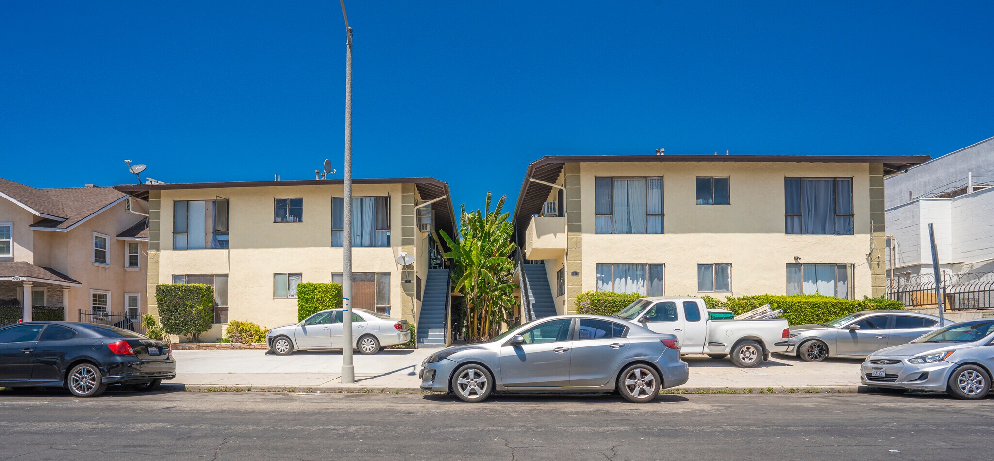 5317 Lemon Grove Ave, Los Angeles, CA à vendre Photo de l’immeuble– Image 1 sur 8