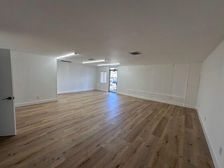 7324 Madison St, Paramount, CA à vendre - Photo de l’immeuble – Image 3 sur 9