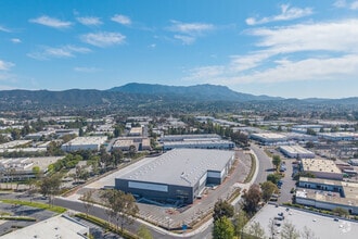 1300 Lawrence, Thousand Oaks, CA - Vue aérienne vue de carte - Image1